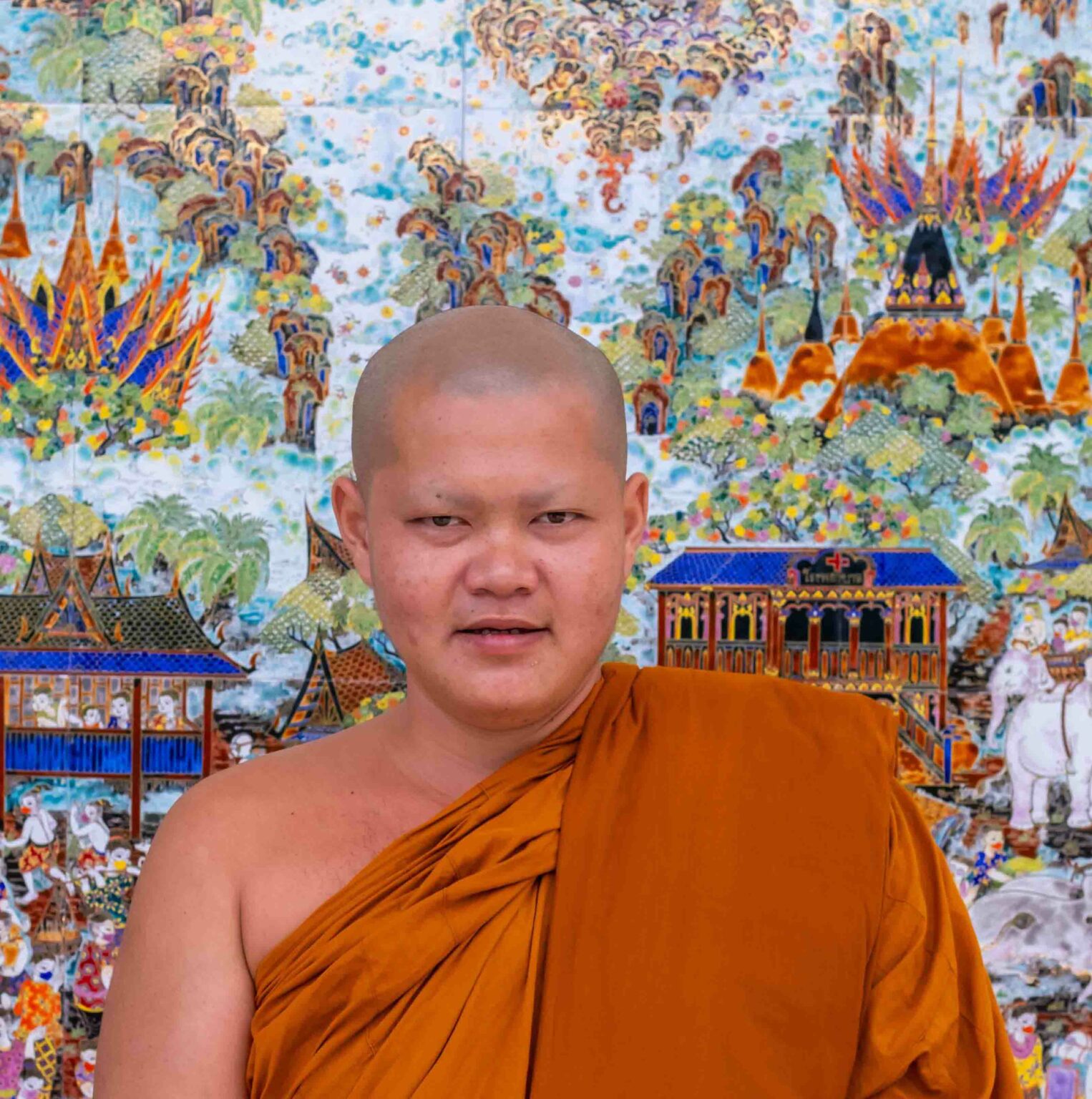 พระกมลภพ กมโล